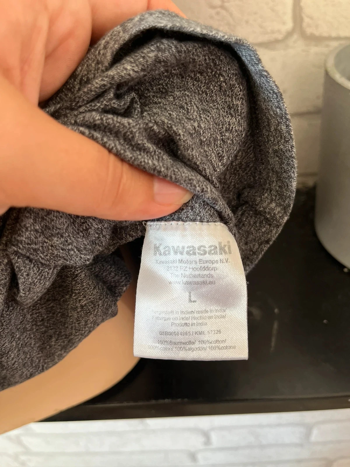 T-shirt cinza com estampa Kawasaki – Tamanho 40 – photo 3